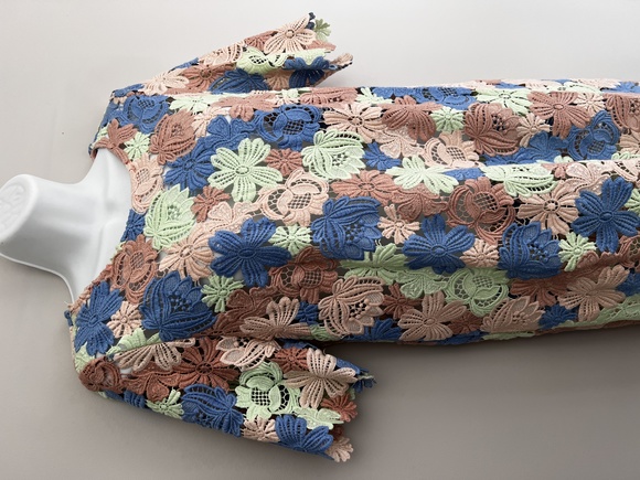 Crochet pastel floral multicoloured shift dress - Picture 5 of 10